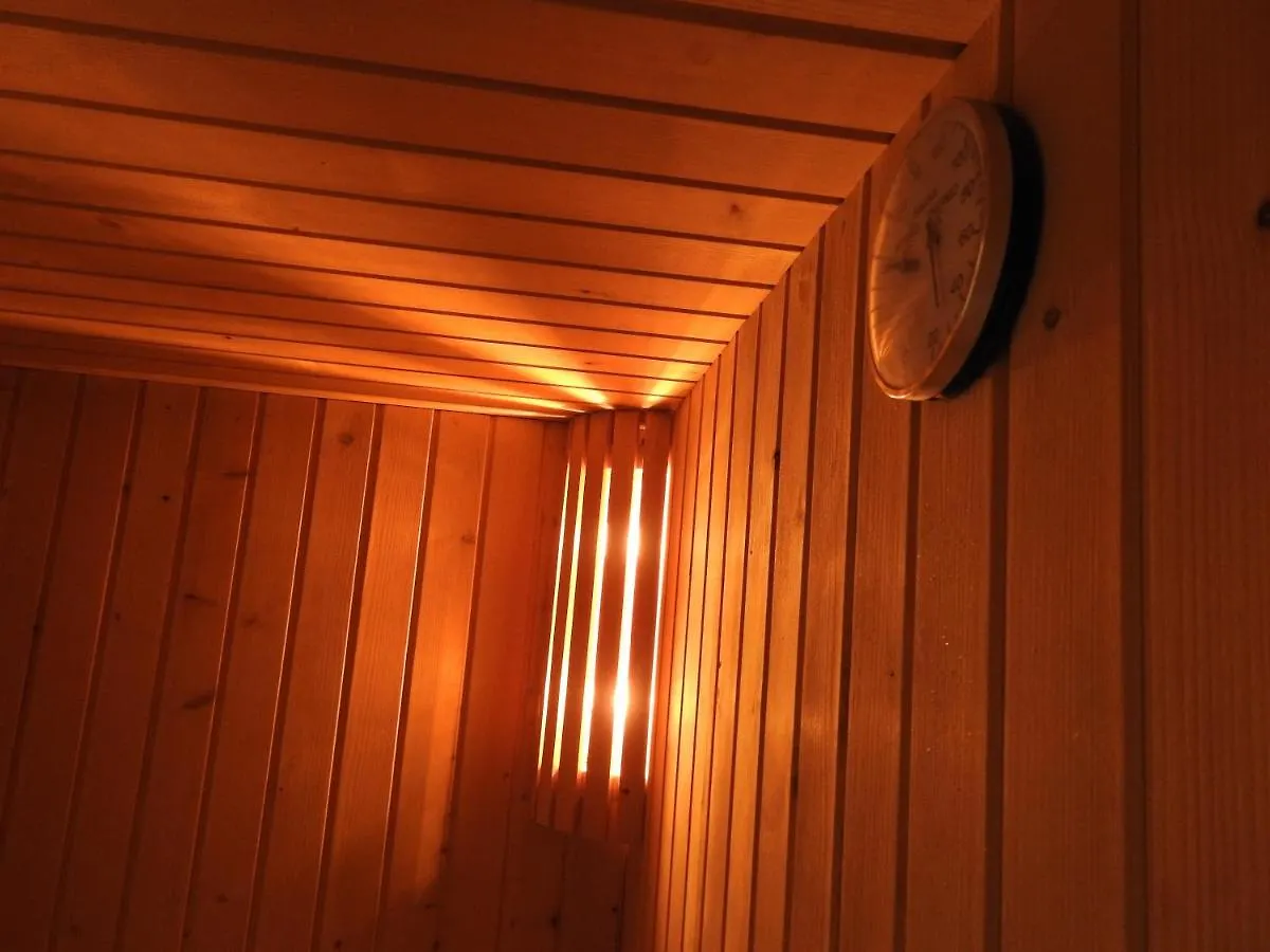 Precioso apartamento con sauna y terraza Bas España